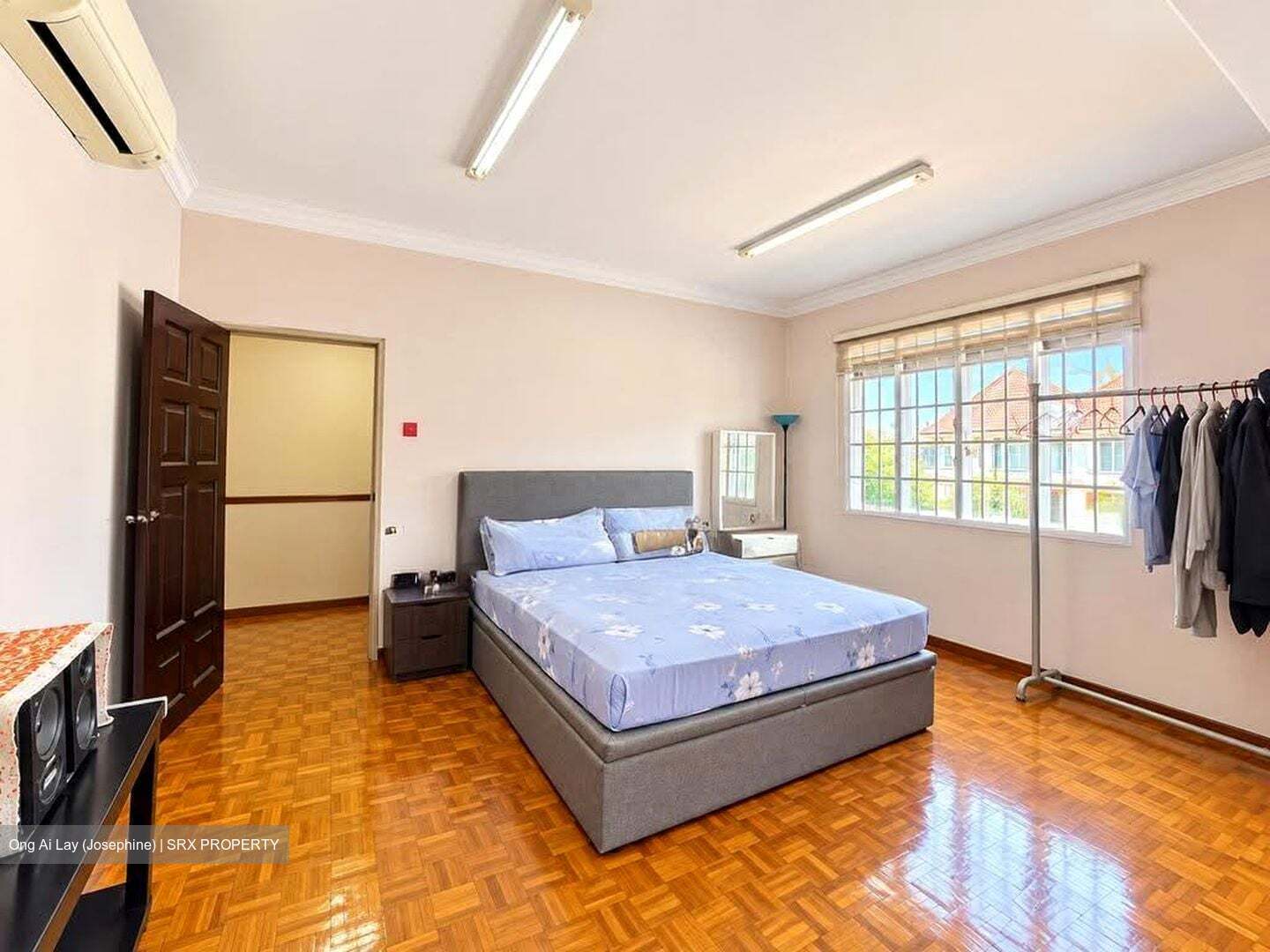 Sennett Estate (D13), Terrace #613794281